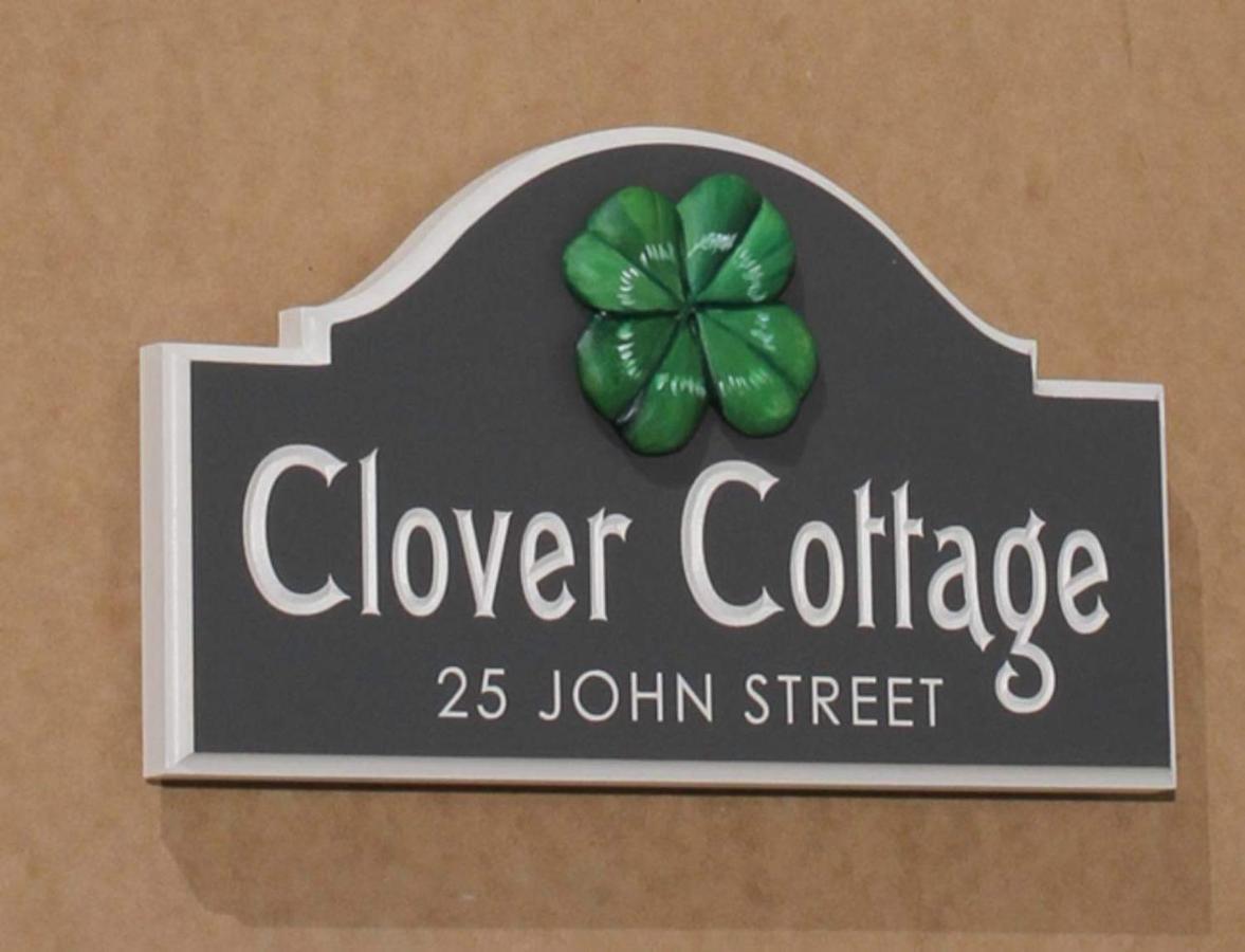 Clover Cottage Uralla 外观 照片